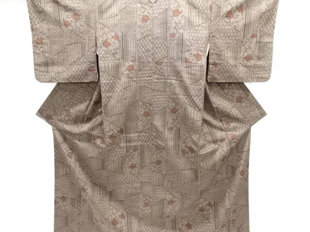 裂取りに花模様織り出し手織り紬着物【中古】【着】【紬・お召し】 宗sou