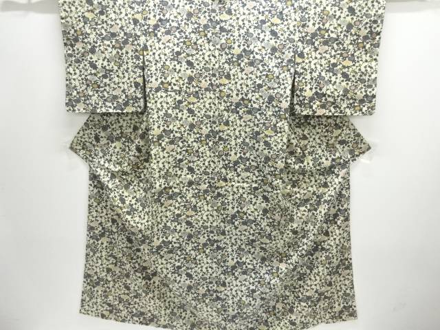 菊梅模様手織り紬着物【中古】【着】【紬・お召し】 宗sou