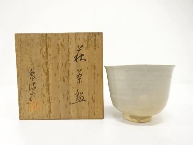 未使用品　茶道具　井戸形　萩焼　茶碗　大谷桂仙　共箱　陶芸　抹茶　茶会　稽古 未使用品 茶道具 井戸形 萩焼 茶碗 大谷桂仙 共箱 陶芸 抹茶