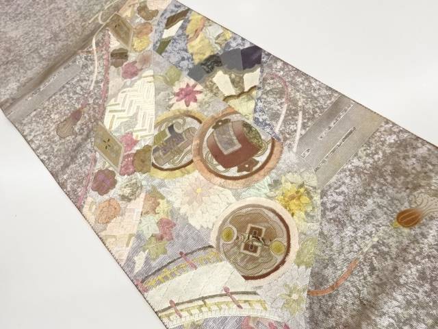 作家物　金彩螺鈿手描き宝尽くしに花々・檜扇・橋模様袋帯【中古】【着】【袋帯】 宗sou