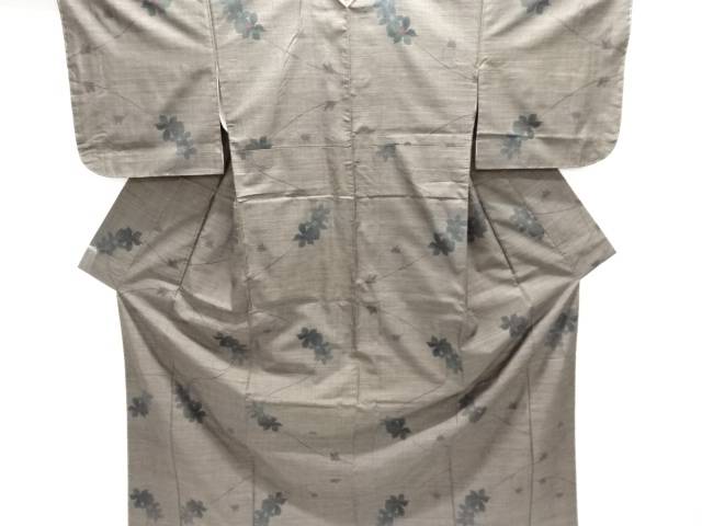 未使用品　仕立て上がり　花唐草模様織り出し本場泥大島紬着物(7マルキ)【着】【紬・お召し】 宗sou
