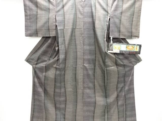 よろけ縞に更紗模様織り出し本場泥大島紬着物(7マルキ)【中古】【着】【紬・お召し】 宗sou 16,520円