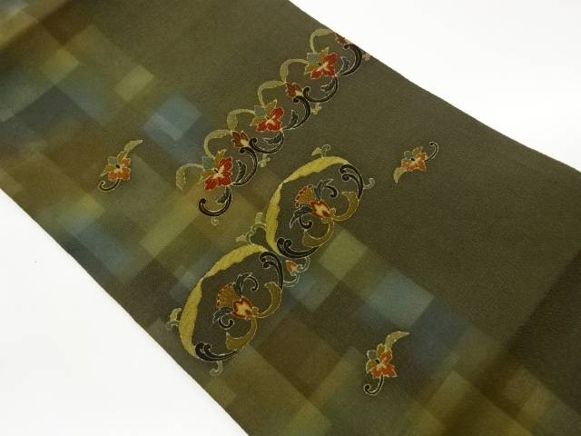 縮緬地金彩花唐草模様名古屋帯【中古】【着】【名古屋帯】 宗sou