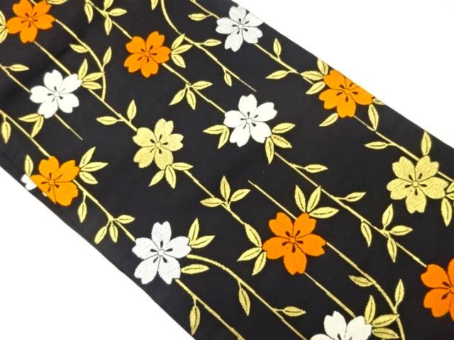 枝垂れ桜模様織出し名古屋帯【中古】【着】【名古屋帯】 宗sou