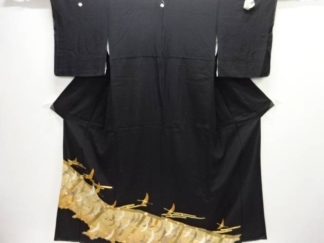 未使用品　群鶴に花古典柄刺繍留袖(比翼付き)【着】【留袖】 宗sou