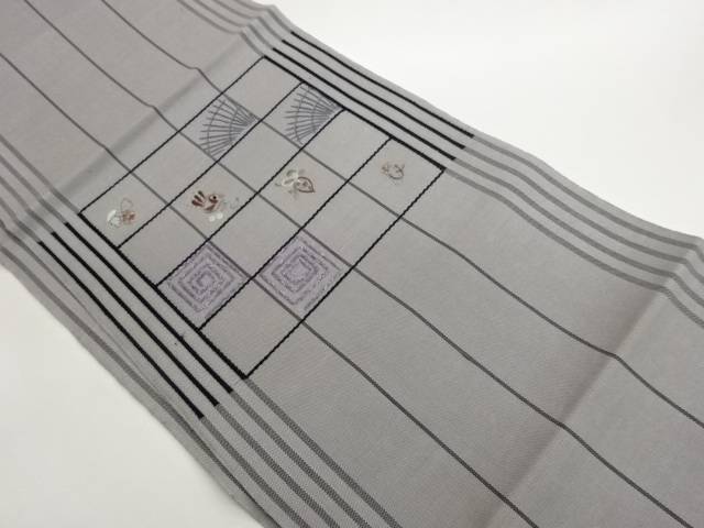 紐通し格子に花・野菜・魚模様刺繍名古屋帯【中古】【着】【名古屋帯】 宗sou|お茶道具・着物 【宗 sou】