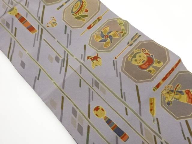 縮緬地金彩縞に玩具模様名古屋帯【中古】【着】【名古屋帯】 宗sou｜お茶道具・着物　【宗 sou】