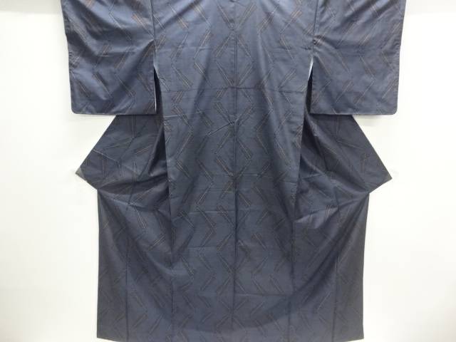 未使用品　扇模様織り出し本場泥大島紬着物(5マルキ)【着】【紬・お召し】 宗sou