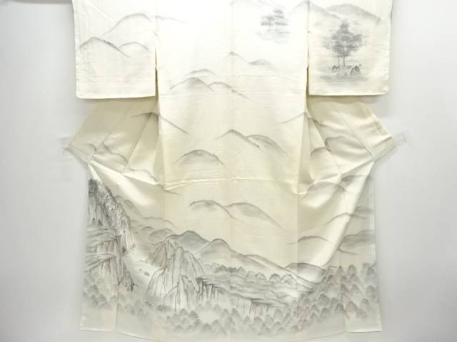 未使用品　作家物　渓谷・川風景模様手織り紬着物【着】【紬・お召し】 宗sou