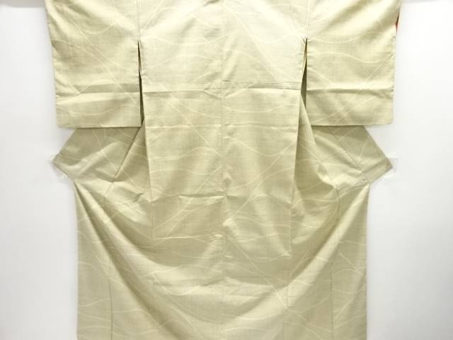 意味有りげ無形文化財発祥地結城紬100亀甲 線描き飾りつけ織り出し御召しもの【アンティーク】【中古】【着】【紬】 宗sou