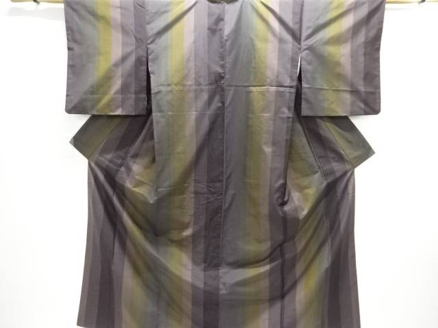 縞模様織出し本場大島紬着物【中古】【着】【紬・お召し】 宗sou｜お茶道具・着物　【宗 sou】