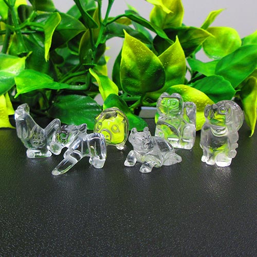 楽天市場】【新製品】【送料無料】2匹のパンダの石彫刻品 : 小さな