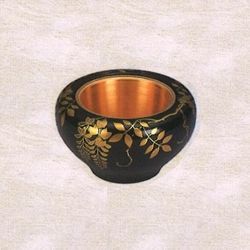 鉄鉢香炉・4寸 黒漆塗藤蒔絵