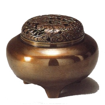 香炉 平丸型 【 瑞峰 作 】 【 青銅製：蓋は蝋型青銅製・山吹色 】 【 高さ8.8ｘ幅10.3珊 】