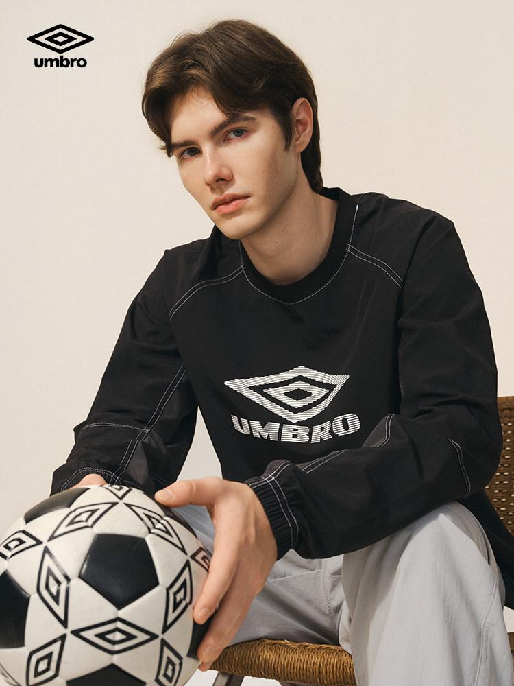 【並行輸入品】【ポイント最大12倍!お買い物マラソン！】umbro メンズ 秋 長袖Tシャツ ドローコード バイカラー カジュアル 12,081円
