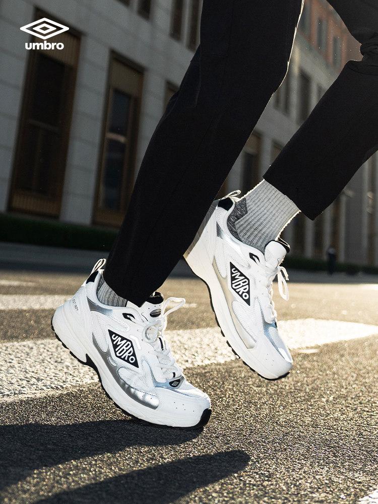 【並行輸入品】【ポイント最大9倍!お買い物マラソン！】umbro メンズ シューズ 90S スニーカー レトロ クラシック カジュアル スポーツ なし