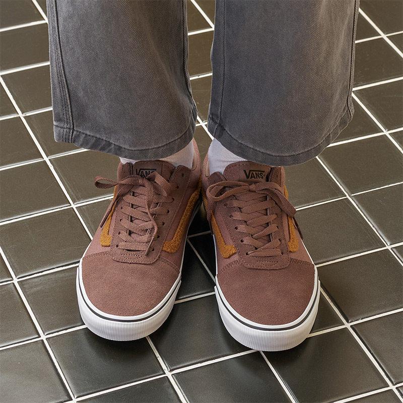 【並行輸入品】【ポイント最大9倍!お買い物マラソン！】Vans メンズ 秋冬 スニーカー ローカット ブラウン Ward VansGuard
