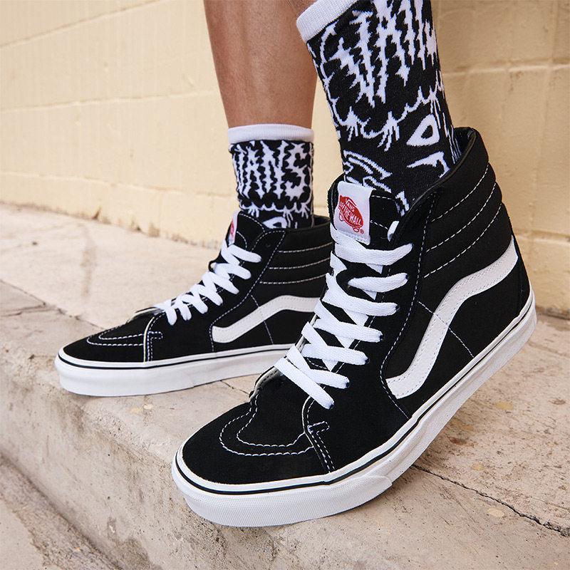 【並行輸入品】【ポイント最大9倍!お買い物マラソン！】Vans メンズ スニーカー ブラック SK8-Hi クラシックモデル
