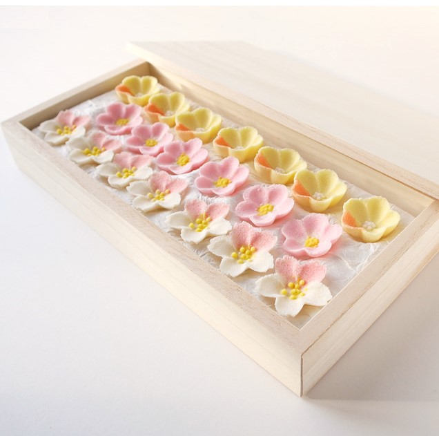 楽天市場】 落雁 「祝い鯛」【和菓子】【干菓子】【和三盆】【引き出物