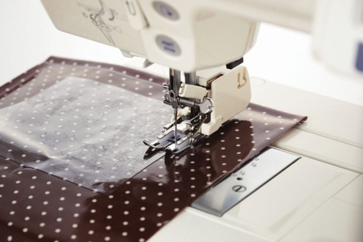 楽天市場】ジャノメ 「送りジョーズ」 上送り押え [ミシンオプション