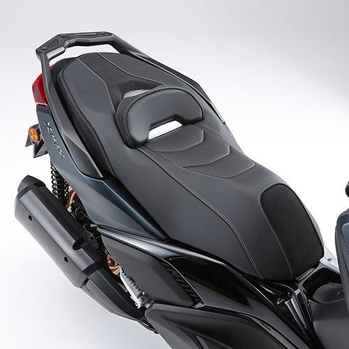【当店在庫あり】23'～ XMAX SG70J/SGA8J コンフォートシート ヤマハ純正｜SP-ONLINE SHOP