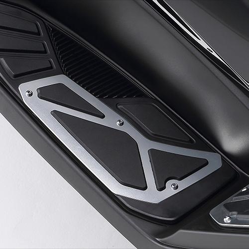 【当店在庫あり】NMAX125（21'～24'）/NMAX155（22'～24'）SEG6J/SG66J フートパネル フロア ヤマハ純正