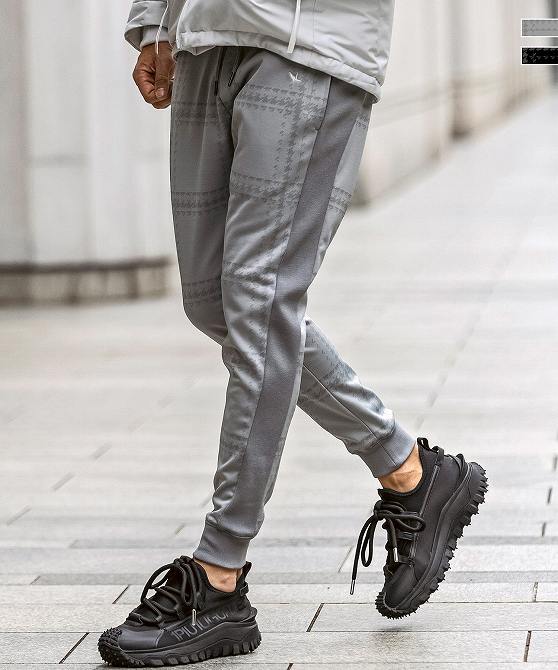 楽天市場】1PIU1UGUALE3 RELAX ウノピゥウノウグァーレトレ リラックス