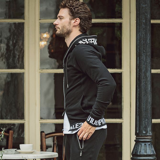 1piu1uguale3 Relax ウノピゥウノウグァーレトレ リブロゴ パーカー フーディー メンズ かっこいい 格好良い 銘柄 ウノピュウ Expomujerescolombia Com Co