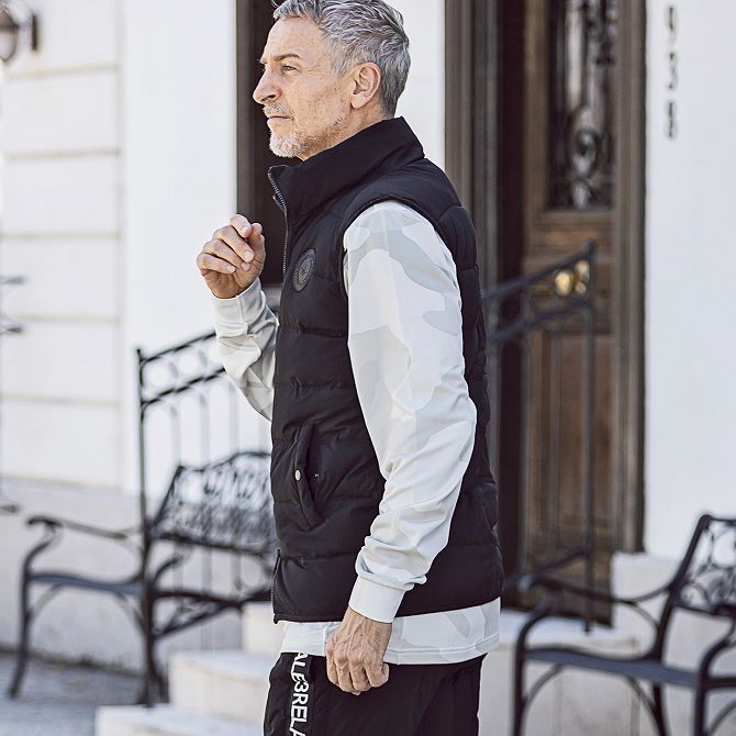 1piu1uguale3 Relax ウノピゥウノウグァーレトレ ハイネックバックロゴ 中綿ベスト アウター 防寒 メンズ かっこいい おしゃれ ブランド ウノピュウ Csg Com Py