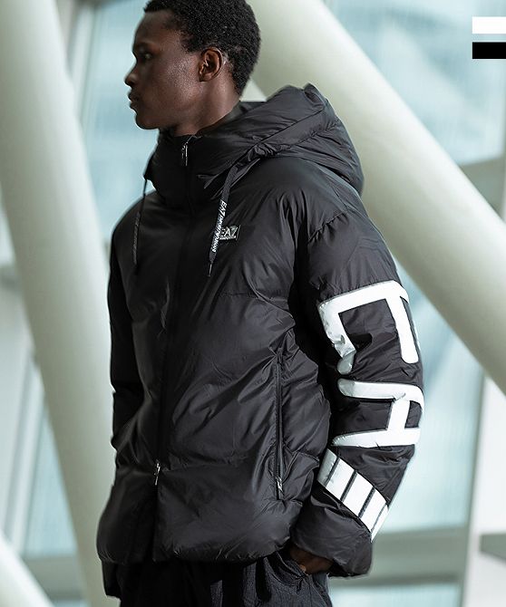EMPORIO ARMANI EA7 イーエーセブン パデッドジャケット 中綿 ボンバージャケット ロゴ MOUNTAIN M POLAR JACKET BIG LOGO メンズ おしゃれ かっこいい ブランド