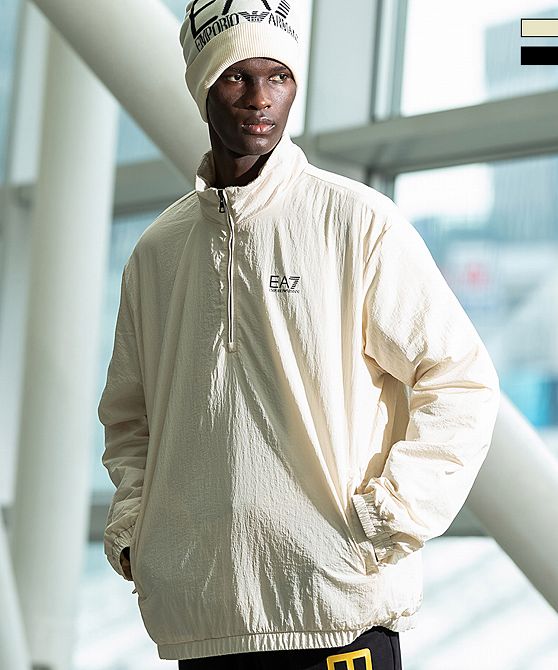 EMPORIO ARMANI EA7 イーエーセブン プルオーバー ハーフジップ ナイロン ブルゾン ロゴ TRAIN CORE ID M T-TOP HZ NYLON メンズ おしゃれ かっこいい ブランド 17,741円