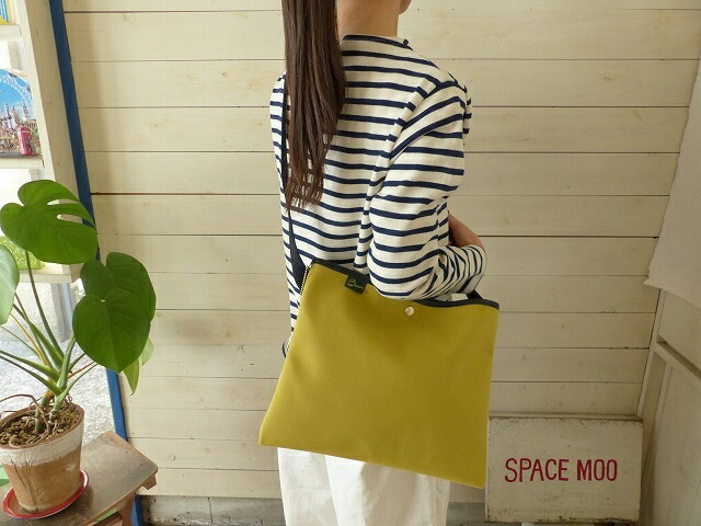 楽天市場 Brady ブレディ ワンショルダーbag Darwen 191 ｓｐａｃｅ ｍｏｏ Web