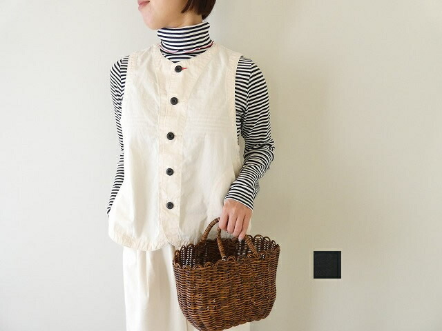NATURAL LAUNDRY(ナチュラルランドリー) ウォッシュドツイルヘムノッチVベスト(7261V001)