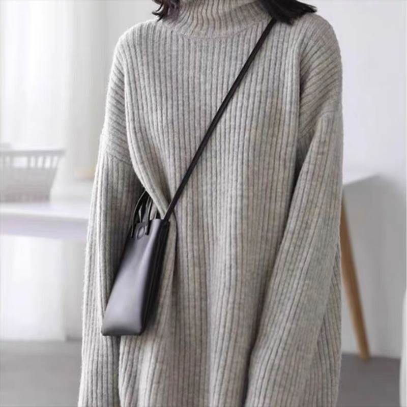 レディース セーター 長袖 ハイネック ストレート フェミニン ふわふわ リブニット 大人可愛い きれいめ 上品 ラフ こなれ感 ガーリー モダン とろみ感 抜け感 無地 カジュアル シンプル 清楚 定番 ライトグレー ダークグレー ブラウン 黒 S M L 送料無料
