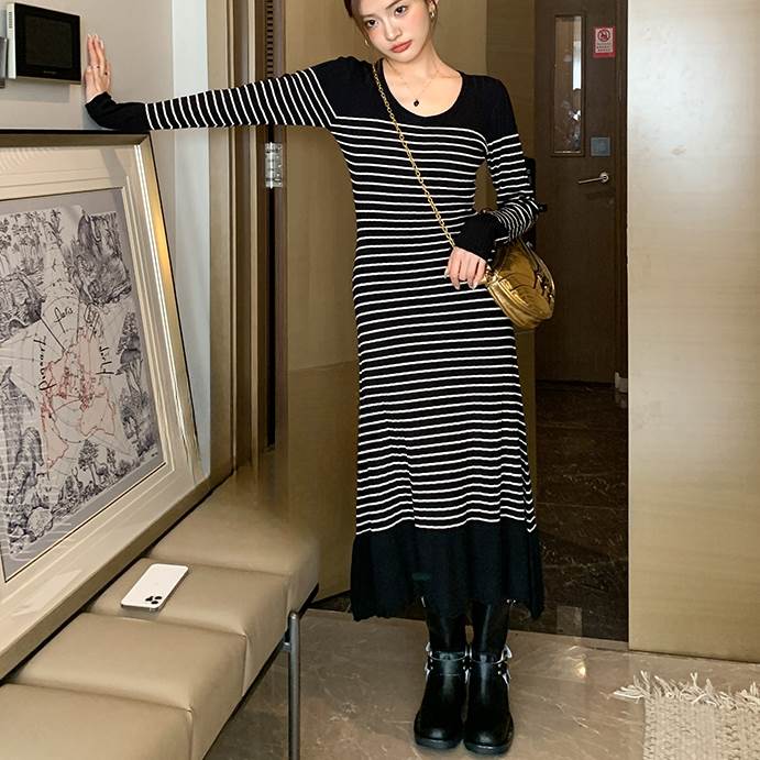 ワンピース ロングワンピース ニットワンピース 長袖 ラウンドネック ロング丈 かわいい 大人可愛い きれいめ シンプル 上品 おしゃれ カジュアル こなれ感 個性的 主役級 ラフ ルーズ 存在感 抜け感 春 秋 冬 ベーシック ナチュラル フェミニン ボーダー柄 女性用|SPARKJOY レディースファッション