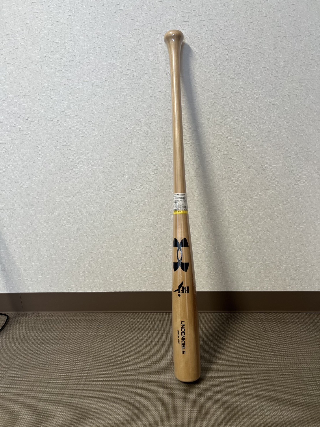硬式木製バットアンダーアーマー 吉田正尚モデル 84cm 880ｇ UNDER ARMOUR アンダーアーマー 硬式木製バット HB YB Bat HB
