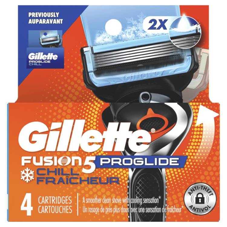 ジレット プログライド チル 替刃 男性用カミソリ替刃 4個 Gillette ProGlide Chill Razor Refills for Men, 4 Blade Refills 【お取り寄せ商品】