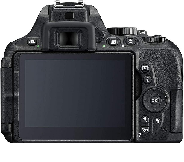 アウトレット送料無料】 Nikon デジタル一眼レフカメラ D5600 18-140