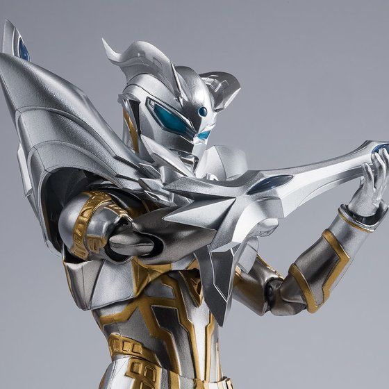 楽天市場】【新品】1週間以内発送 S.H.Figuarts ウルトラマン 55th