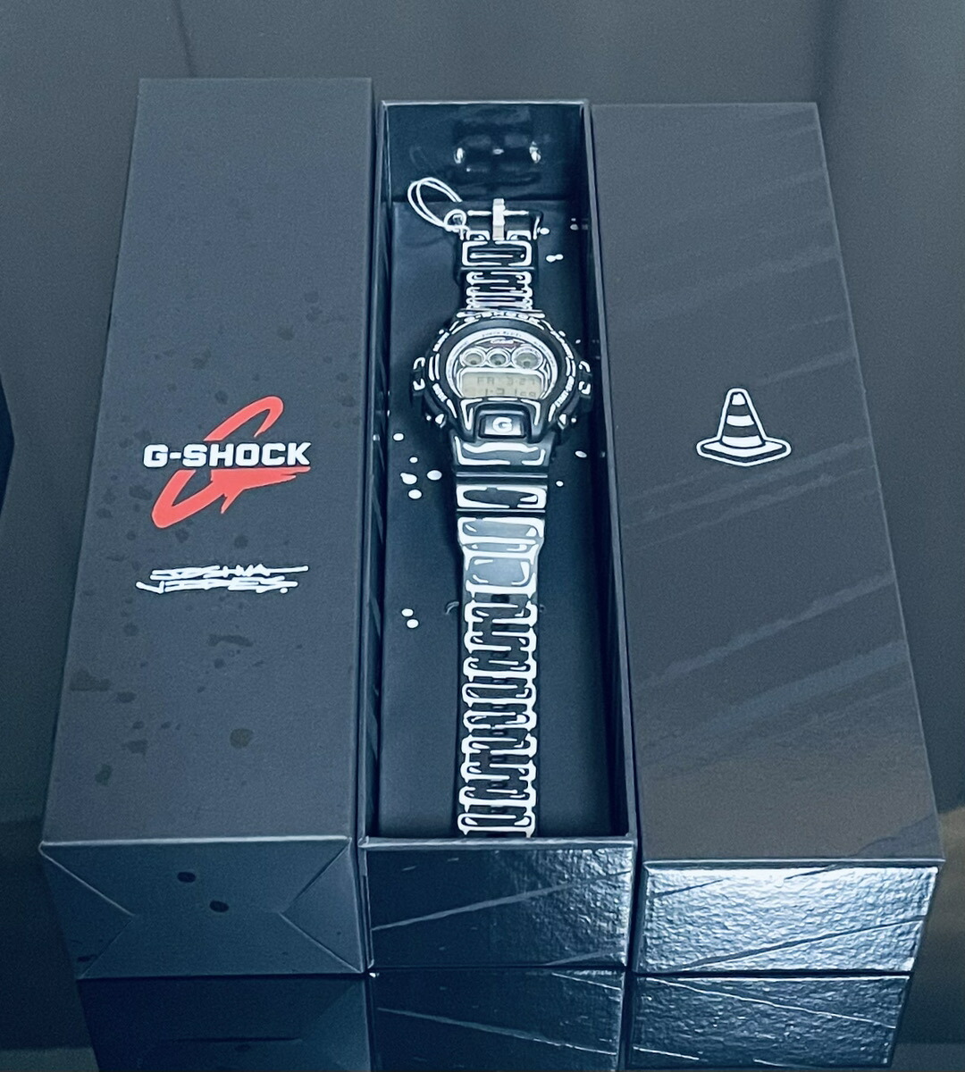【未使用品】【即納】カシオ G-SHOCK Gショック DW-6900JV-1JR メンズ 6900シリーズ Joshua Vides コラボ 限定 デジタル