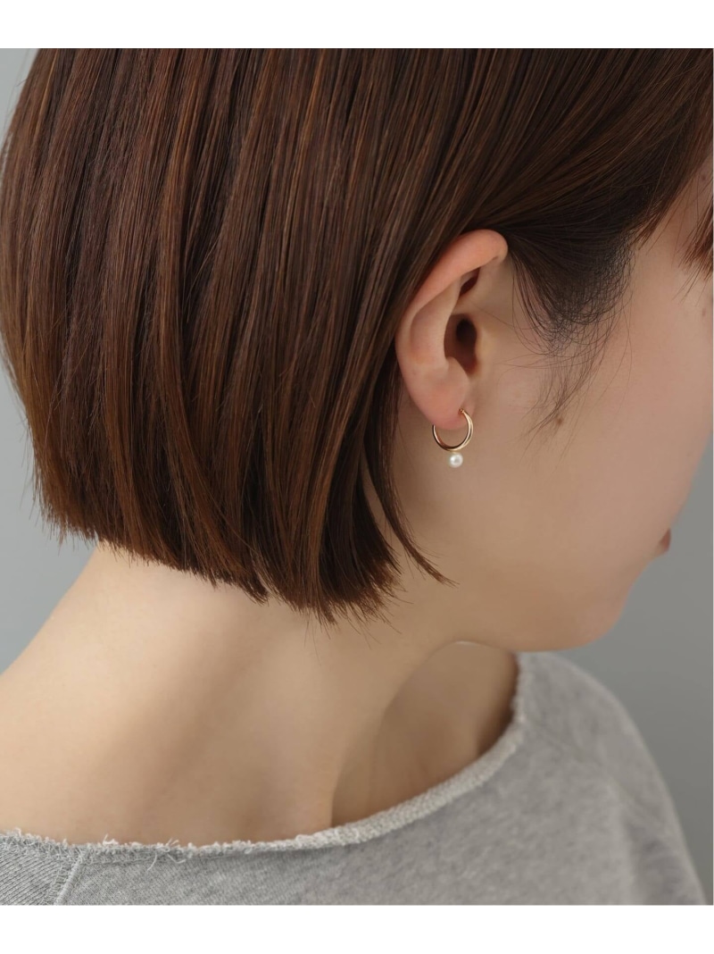 《WEB限定》パールフープピアスM K10(両耳) Lilas スピックアンドスパン アクセサリー・腕時計 ピアス ゴールド【送料無料】[ Fashion]｜Spick＆Span