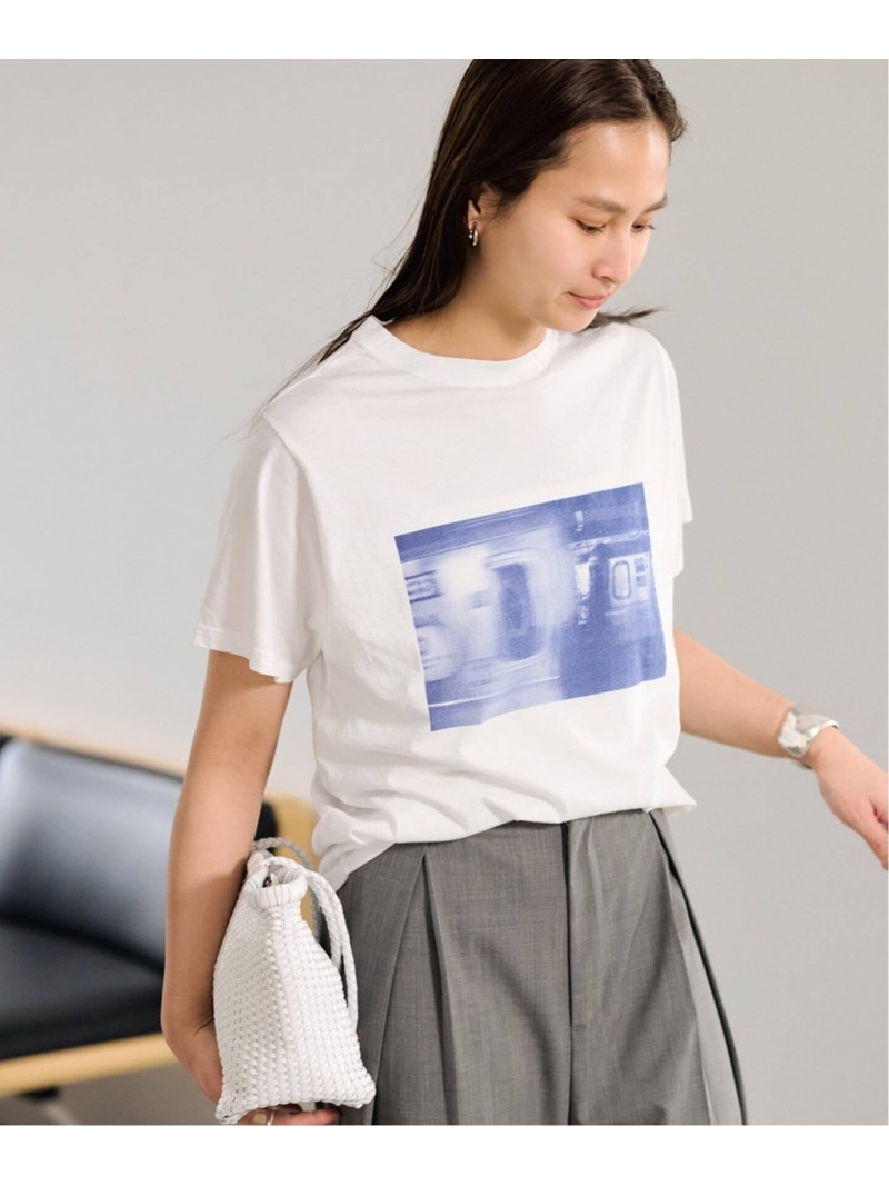 ≪予約≫ブルーフォトTEE FRAMeWORK フレームワーク トップス カットソー・Tシャツ ホワイト【先行予約】*【送料無料】[ Fashion]