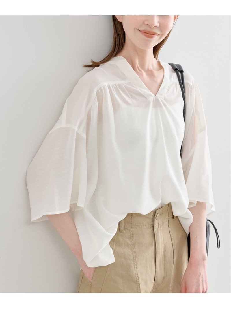 《予約》シルキーシフォンギャザーブラウス U by SPICK&SPAN ユーバイスピックアンドスパン トップス シャツ・ブラウス ホワイト ブラウン【先行予約】*【送料無料】[ Fashion]