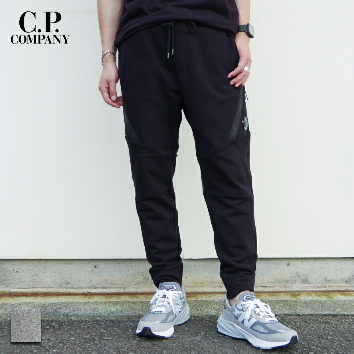 新品未使用　cp.company パンツ　スウェットパンツ　ジョギングパンツ C.P. COMPANY C.P.COMPANY シーピーカンパニー スウェットパンツ