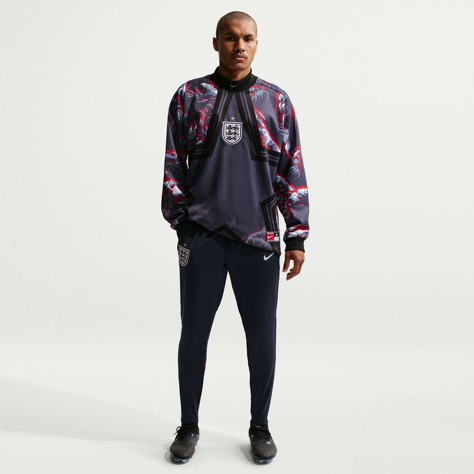 【クーポン発行中！】 ナイキ NIKE メンズ サッカー サッカー ウェア ロングパンツ ENT M NK DF STRK PANT KPZ IB5303 451 【2026SS】