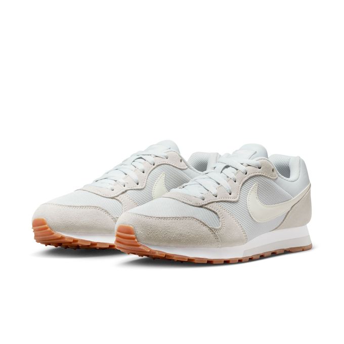 【引き換え証ふり出し中！】 ナイキ NIKE レディース 心地よい シューズ ナイキ ウィメンズ MD 走者 2 749869 019 【2026SS】