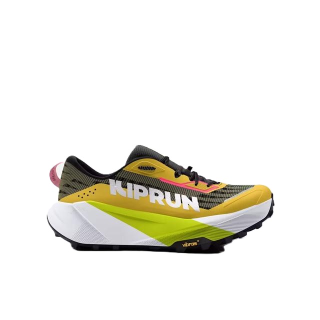 KIPRUN(キプラン) トレイルランニングシューズ KIPSUMMIT Max 8970093 メンズ BLACK ORANGE キプサミット マックス トレランシューズ ビブラムソール メガグリップ 厚底 ウルトラディスタンス 長距離 ランシュー スニーカー 靴 クッション 軽量|スポーツダイアリー