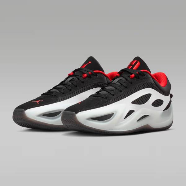 【全品尖んがり2倍+最大限度8%OFFクーポン券】\u003cBR\u003eジョーダン JORDAN 籠球 シューズ レディース ジョーダン 大気圏 つづき物 2 PF IM4645001 バスケットボール-スポーツ・アウトドア