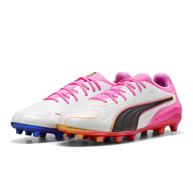 プーマ プーマキング 20 アルティメット FG/AG （LONG PILE） プーマホワイト サッカースパイク 天然芝 人工芝 PUMA2026Q2 108457-05｜ボールクラブbyスポーツサクライ