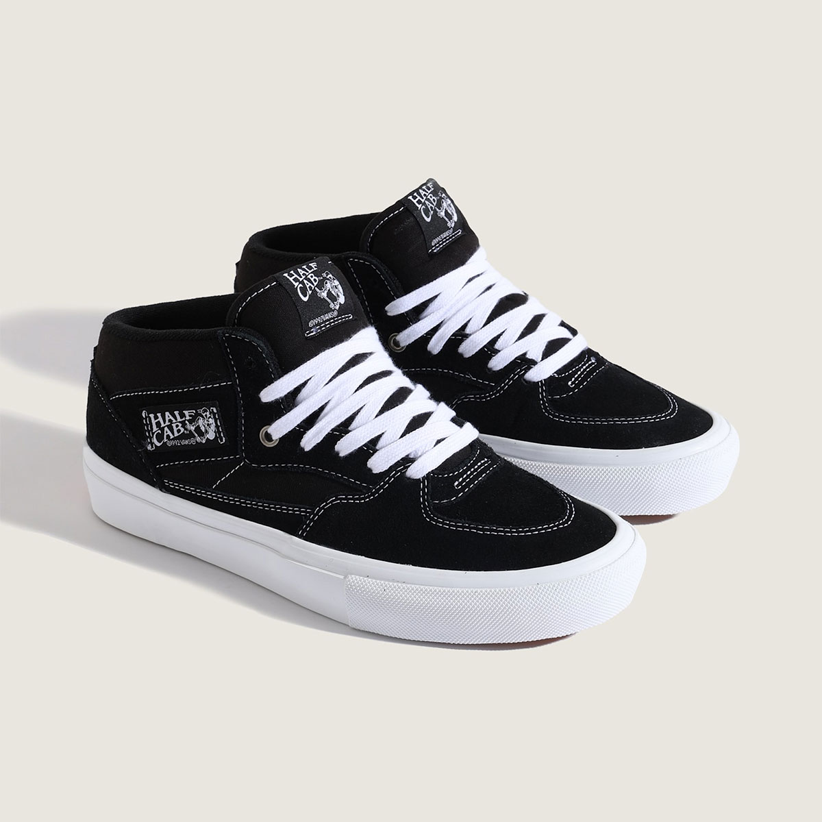 【百貨店SALE継続期間中P10倍★6/4 20:00～6/11 1:59まで】ヴァンズ VANS スケボー 滑るゲーム盤 スケシュー スニーカー シューズ 靴 滑る 二分の一 キャブ SKATE HALF CAB VN0A5FCDY28 メンズ 成人男性
